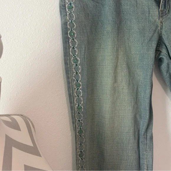 Embroidered Boyfriend Jeans in Blue and Green - Picture 4 of 8